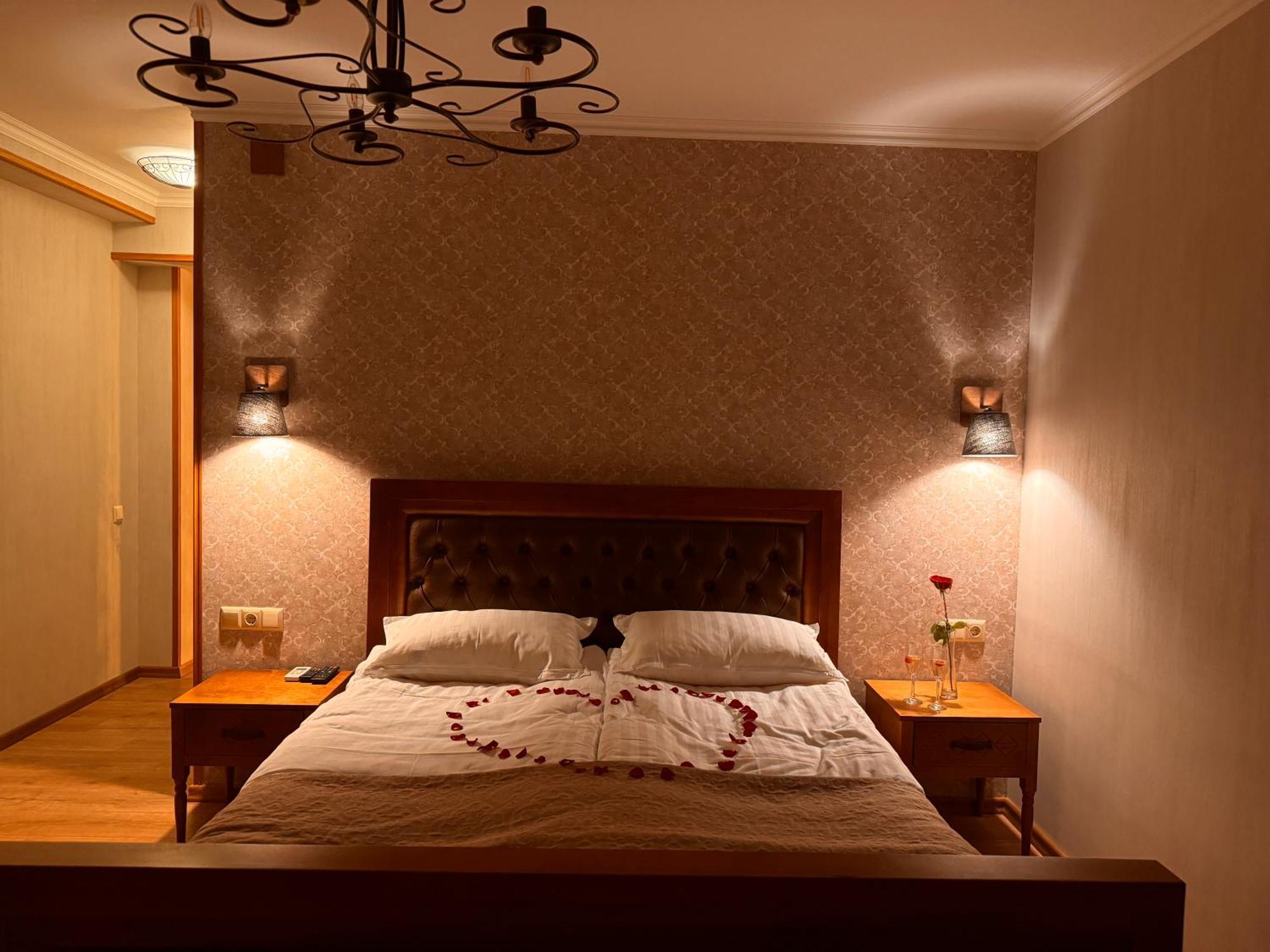 Vinoodor - Ვინოოდორ Hotel Telavi Kültér fotó